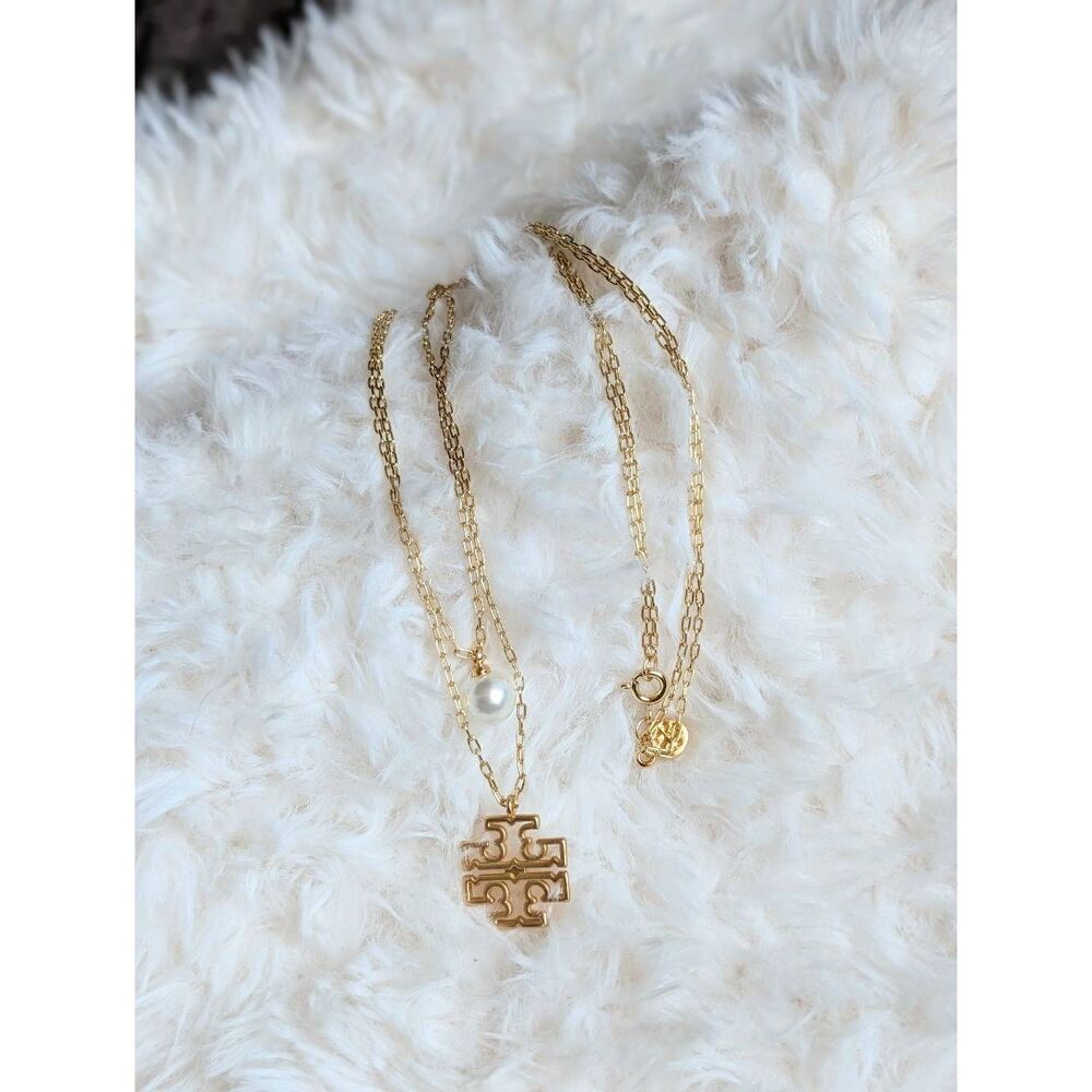 TORY BURCH Britten Pedal Gold Tone Double T Logo Double Layered Necklace - Picture 2 of 3
